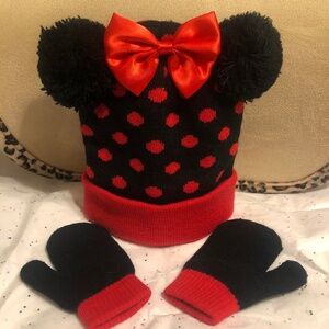 Disney Minnie Mouse  3 piece beanie and gloves set